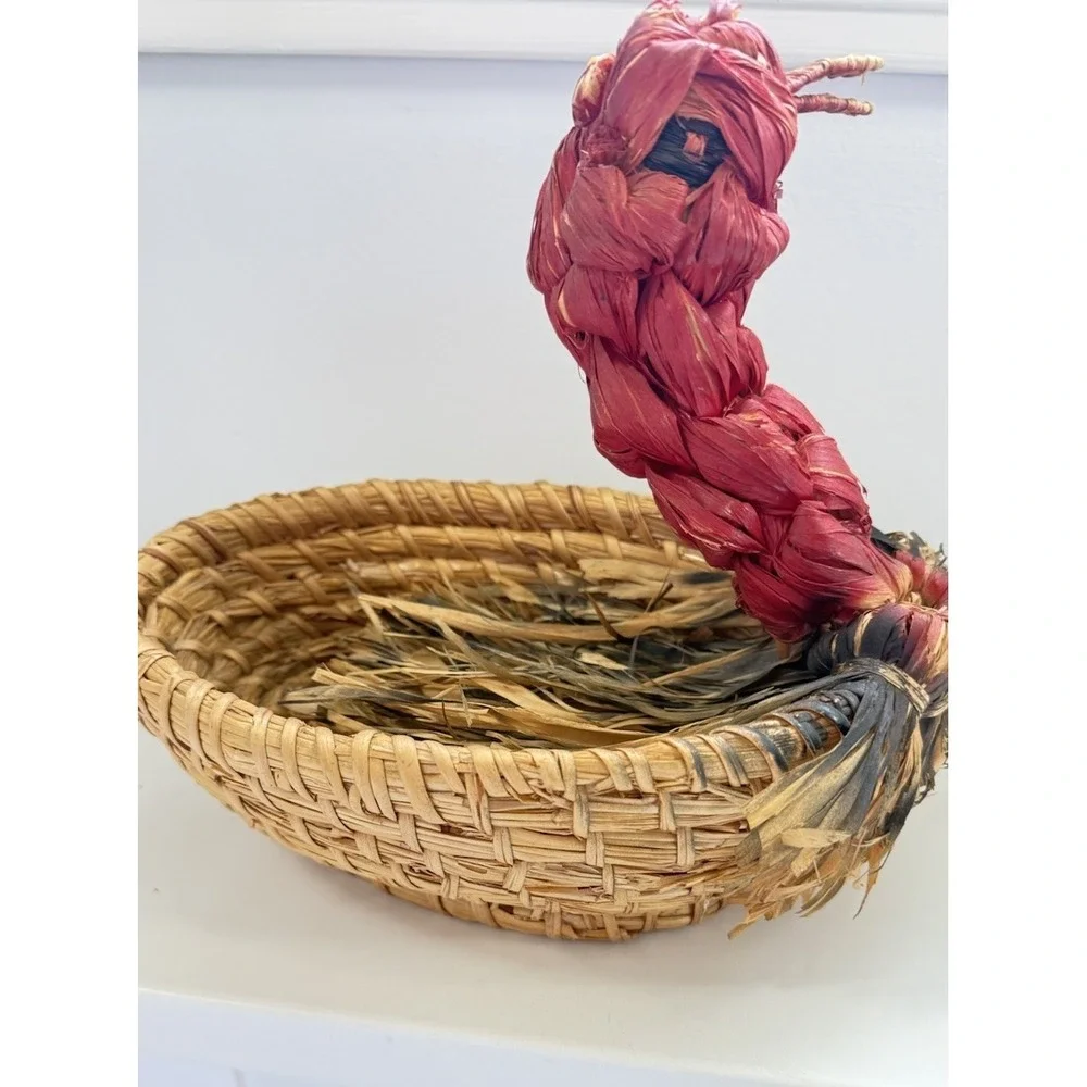 Vintage Rare Egg Holder Italian Hand Woven Collection Basket Made In Italy
